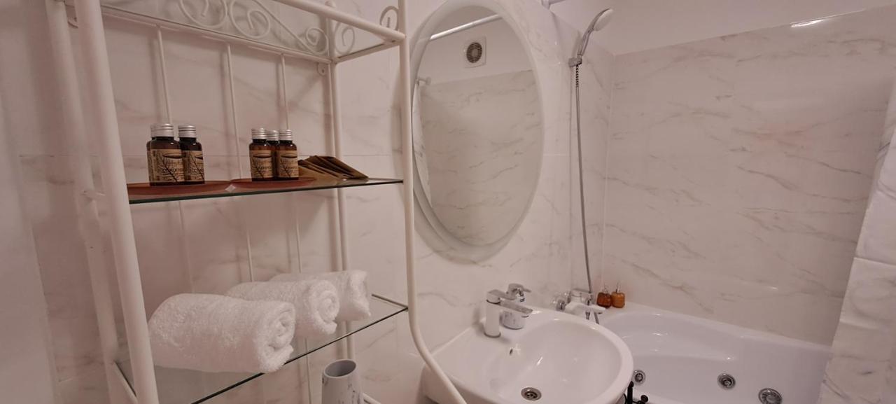 Appartamento Cotroceni Upstairs *